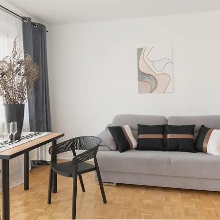 Superapart Dembowskiego 17 Daire *