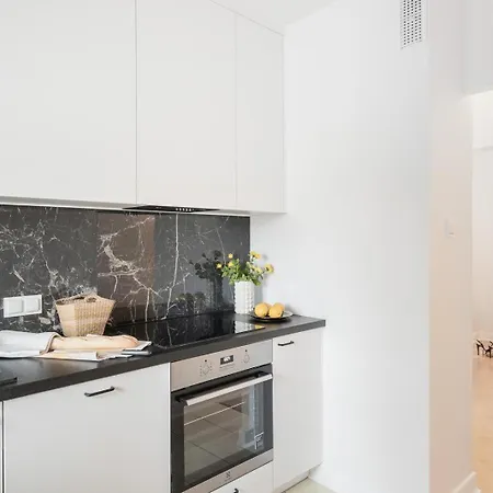 Daire Superapart Dembowskiego 17 Varşova